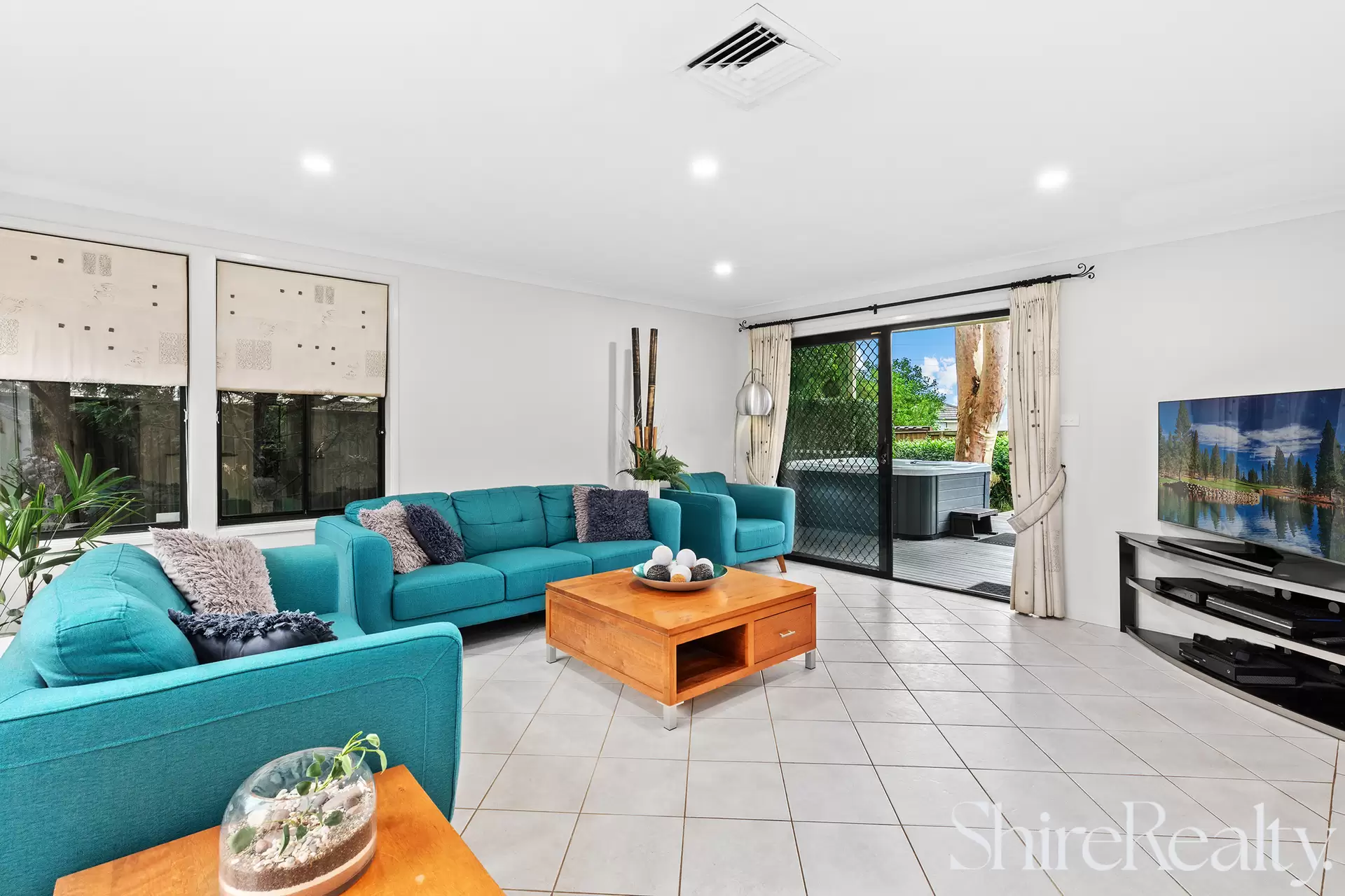 6 Lamont Close, Kellyville Auction by Shire Realty - image 8