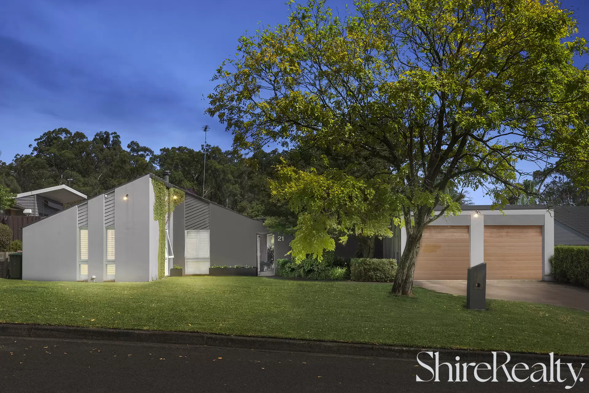 21 Lisa Crescent, Castle Hill Auction by Shire Realty - image 1