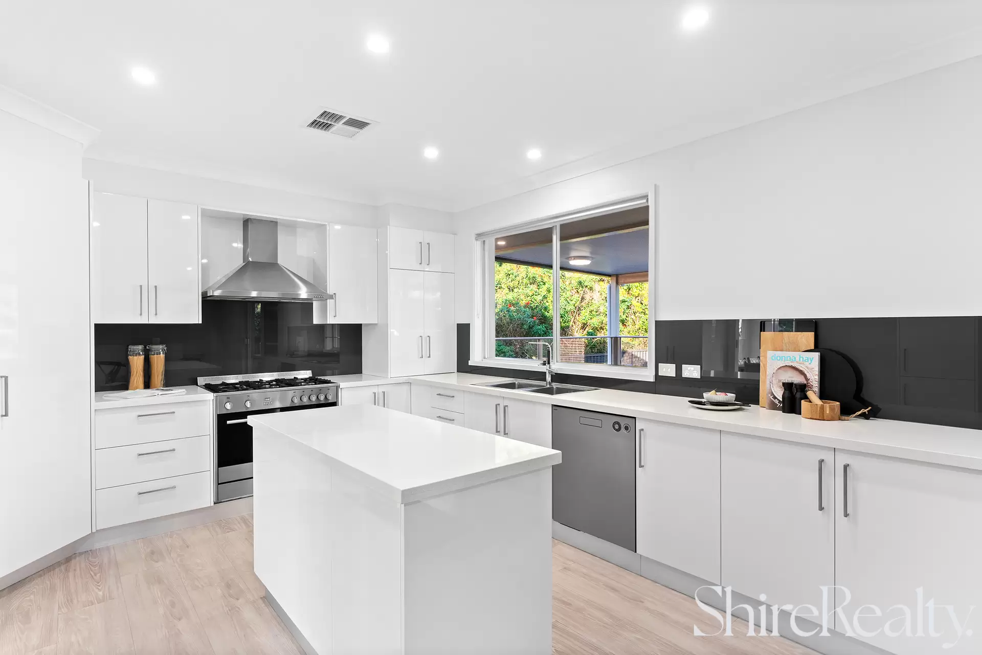 7 Ulundri Drive, Castle Hill Auction by Shire Realty - image 5