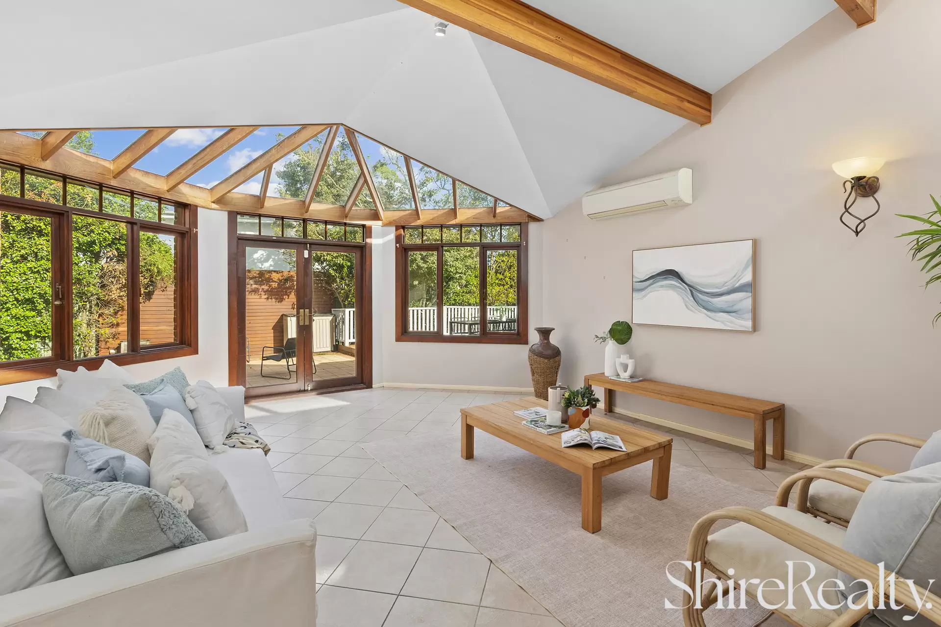 50 Lisa Crescent, Castle Hill Auction by Shire Realty - image 3