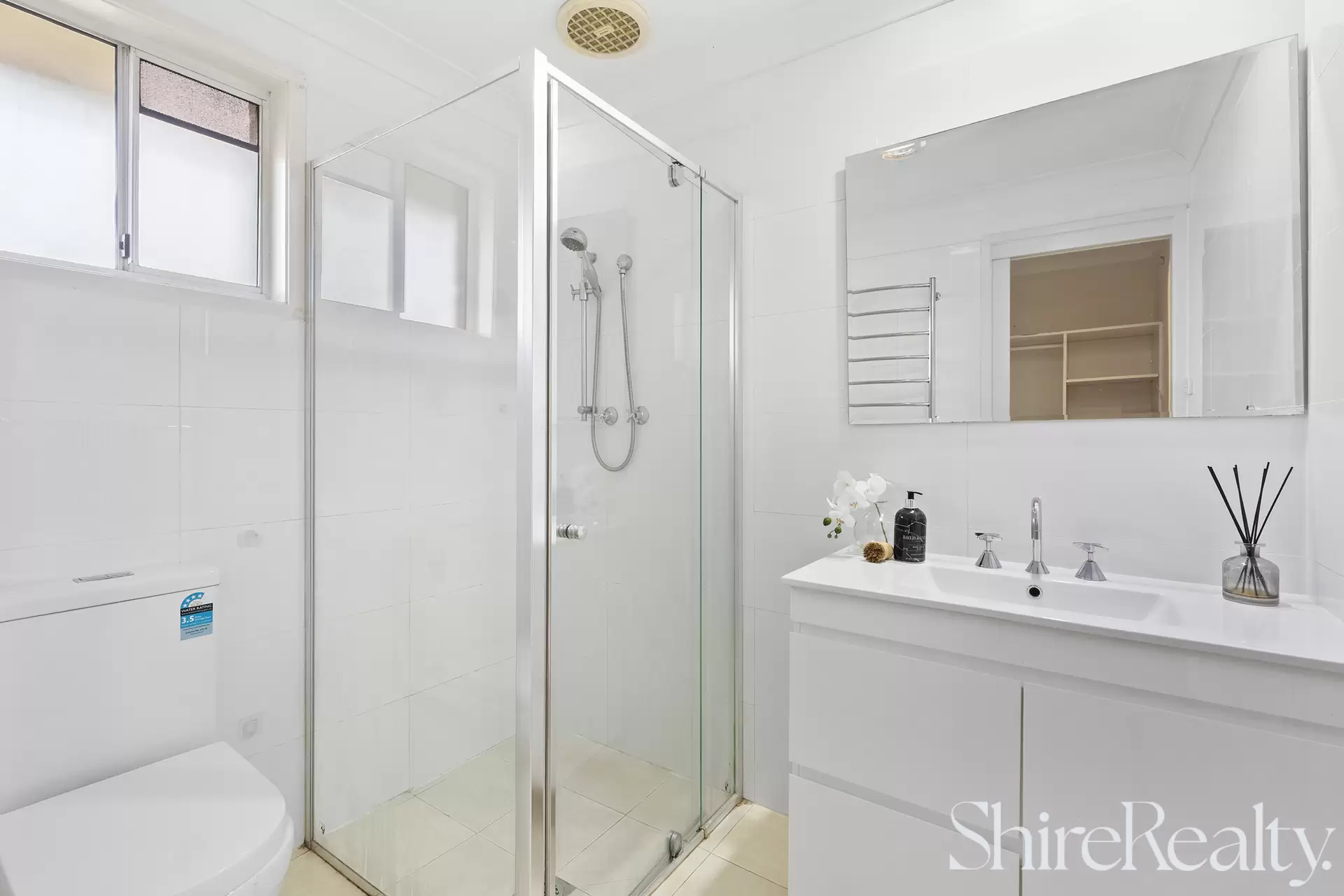 50 Lisa Crescent, Castle Hill Auction by Shire Realty - image 12