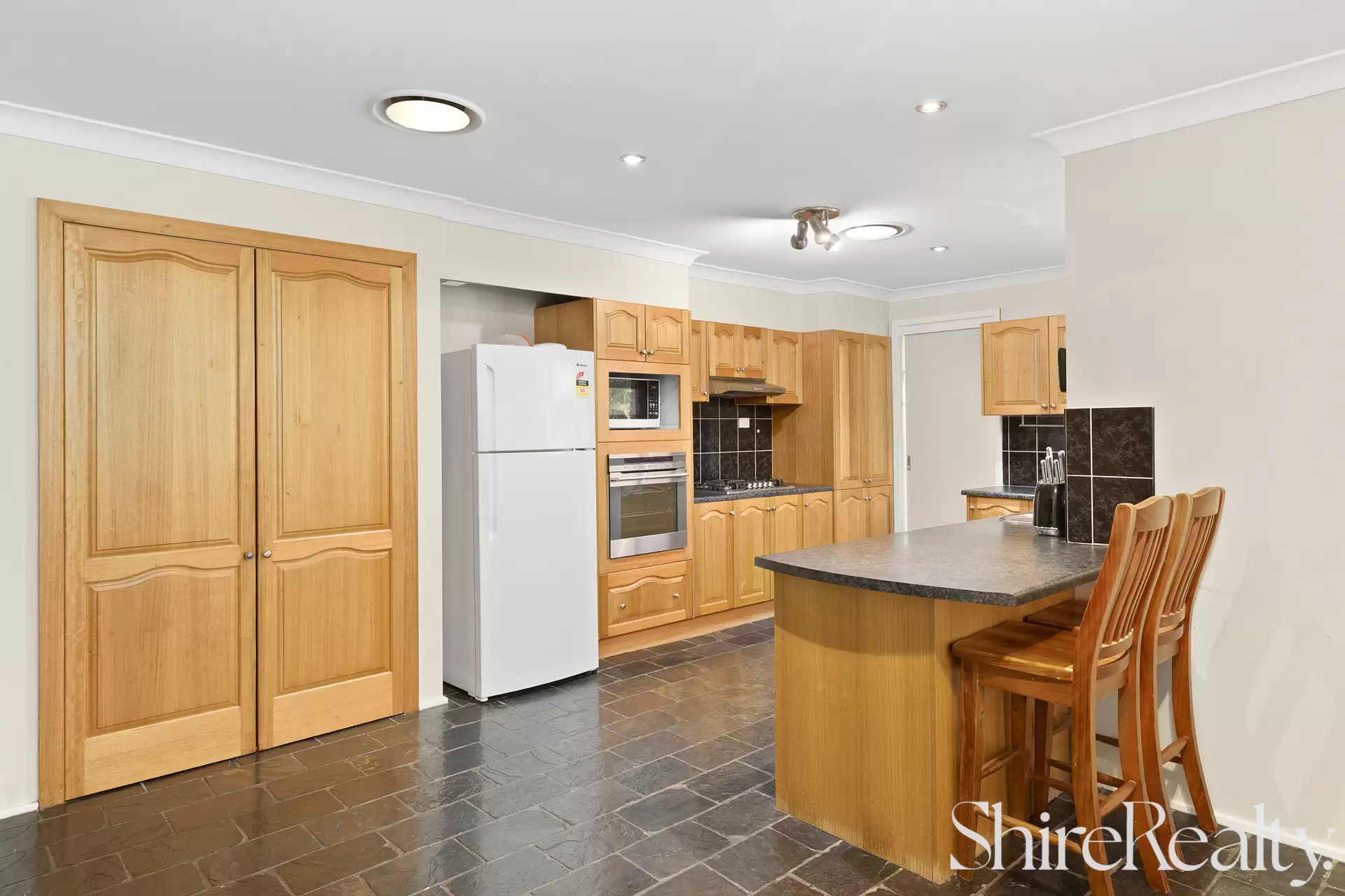 9 Ancilia Close, Quakers Hill Auction by Shire Realty - image 5