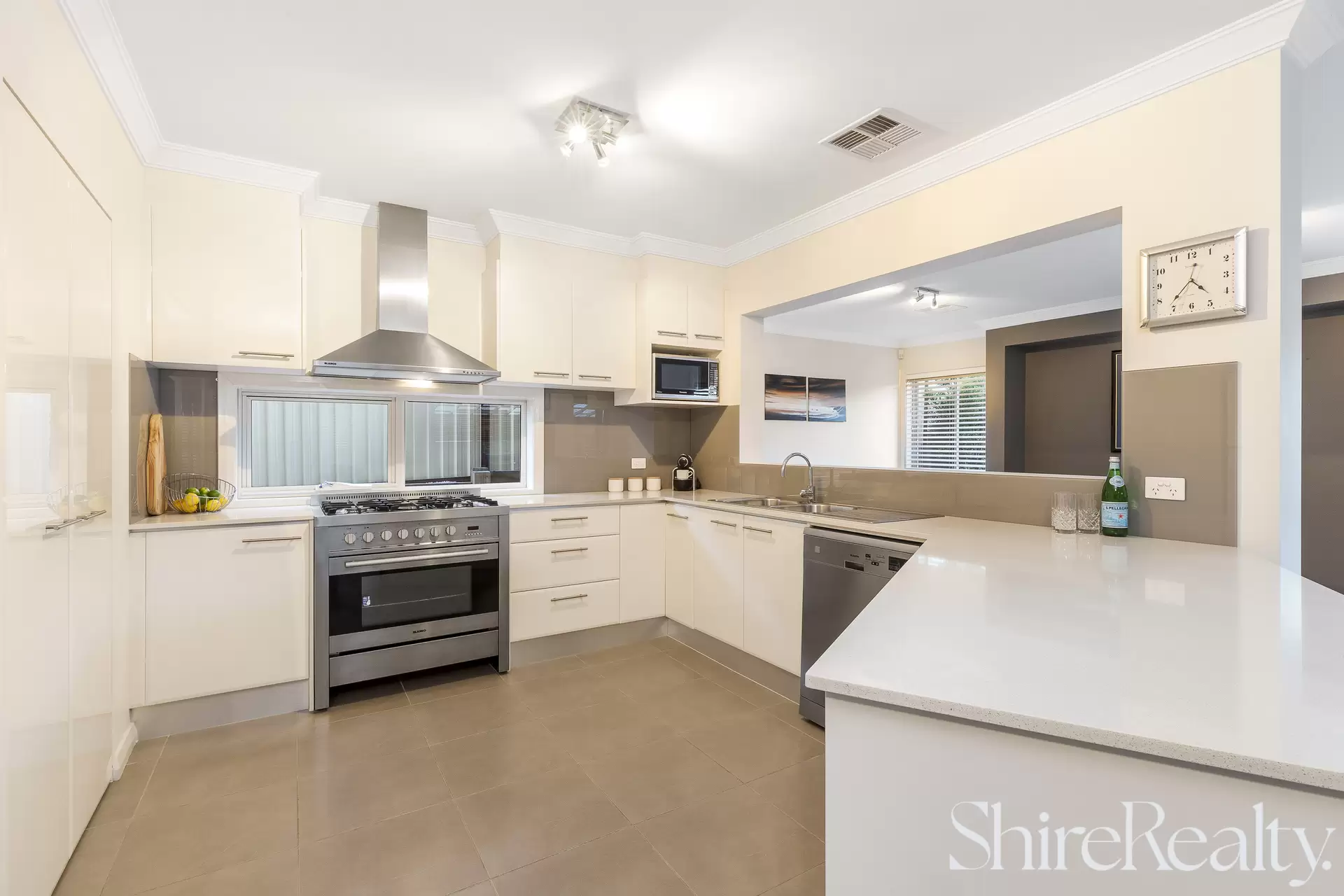 48 Connaught Circuit, Kellyville Sold by Shire Realty - image 4