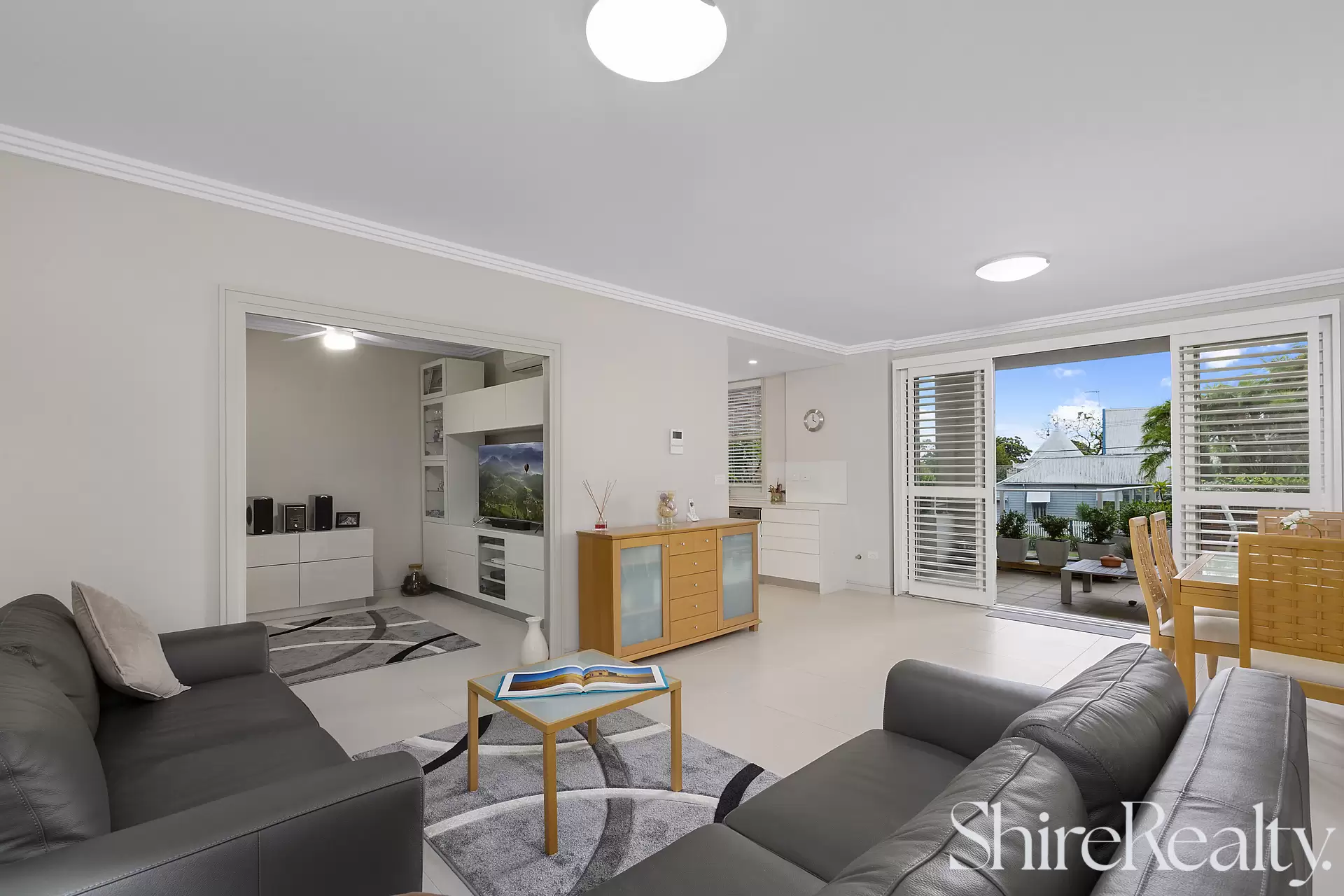 2/11 Garthowen Crescent, Castle Hill Sold by Shire Realty - image 4