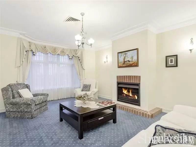 61 Carinda Drive, Glenhaven Sold by Shire Realty - image 3