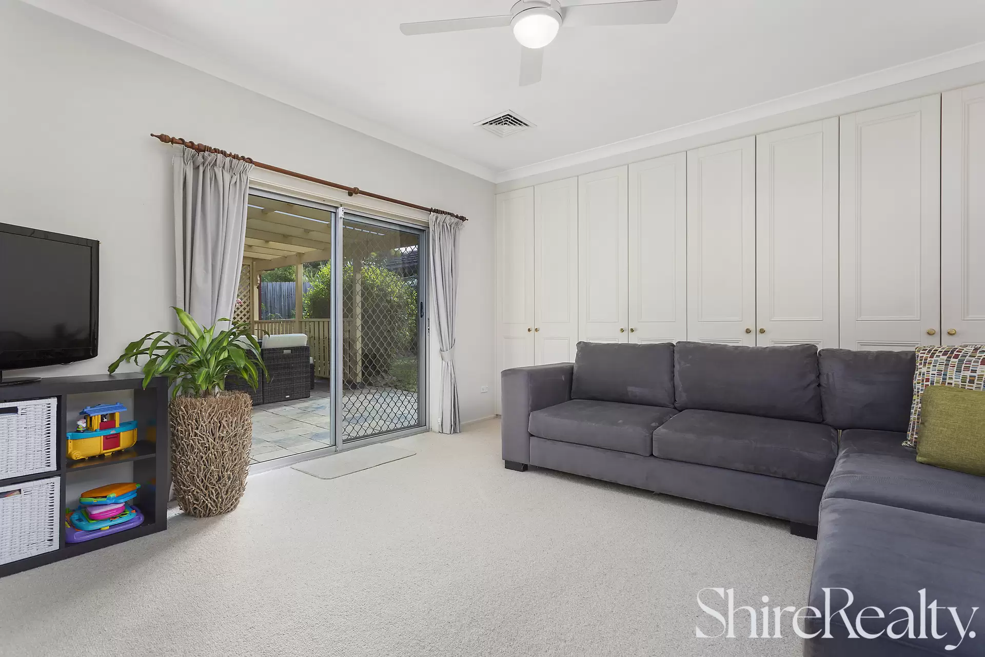 41 Goodacre Avenue, Winston Hills Sold by Shire Realty - image 5