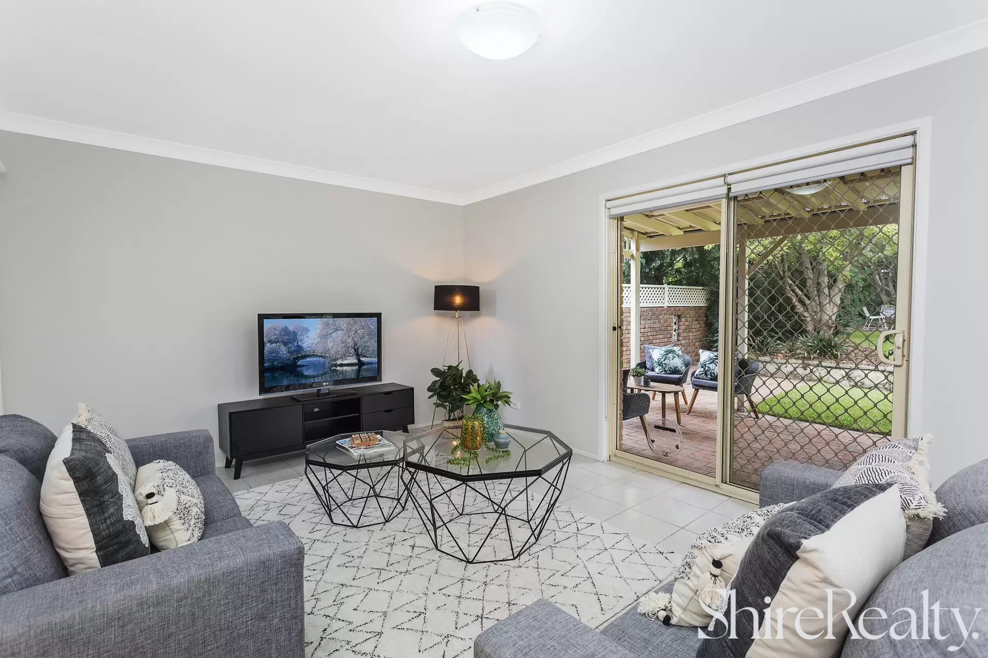 17 Beaumaris Avenue, Castle Hill Sold by Shire Realty - image 8