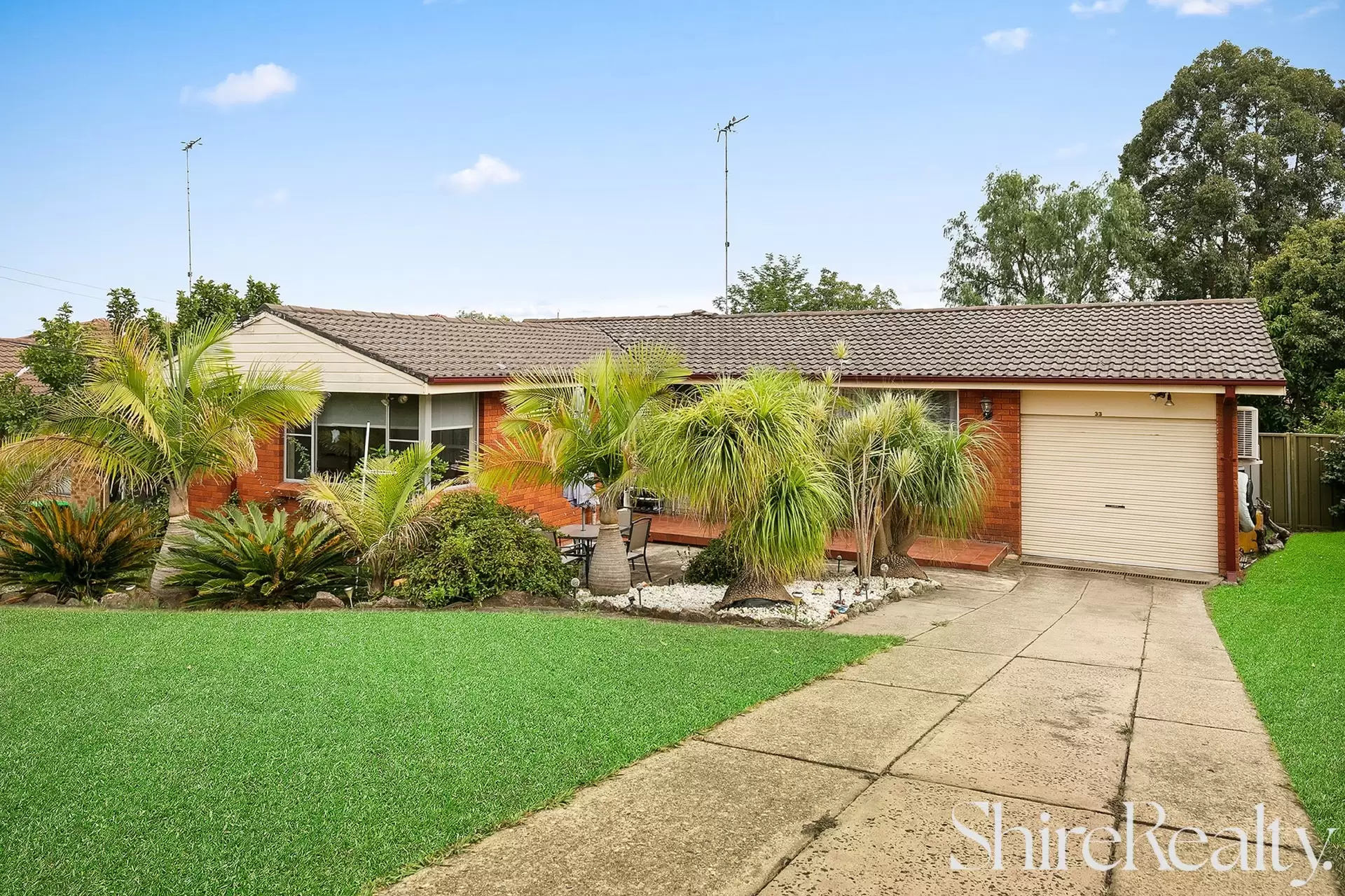 33 Tarana Crescent, Baulkham Hills Sold by Shire Realty - image 1