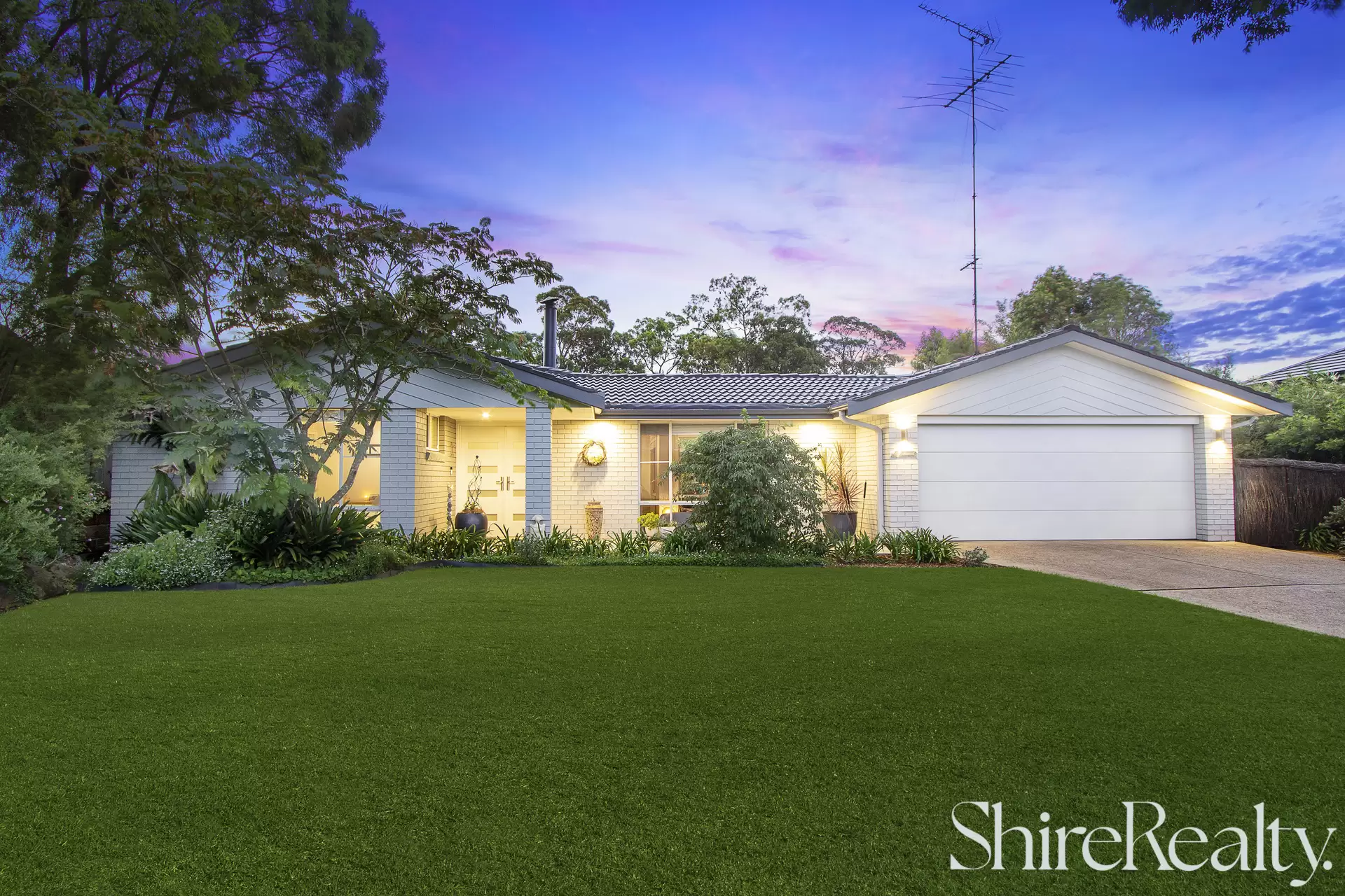 6 Wychwood Place, Castle Hill Sold by Shire Realty - image 2