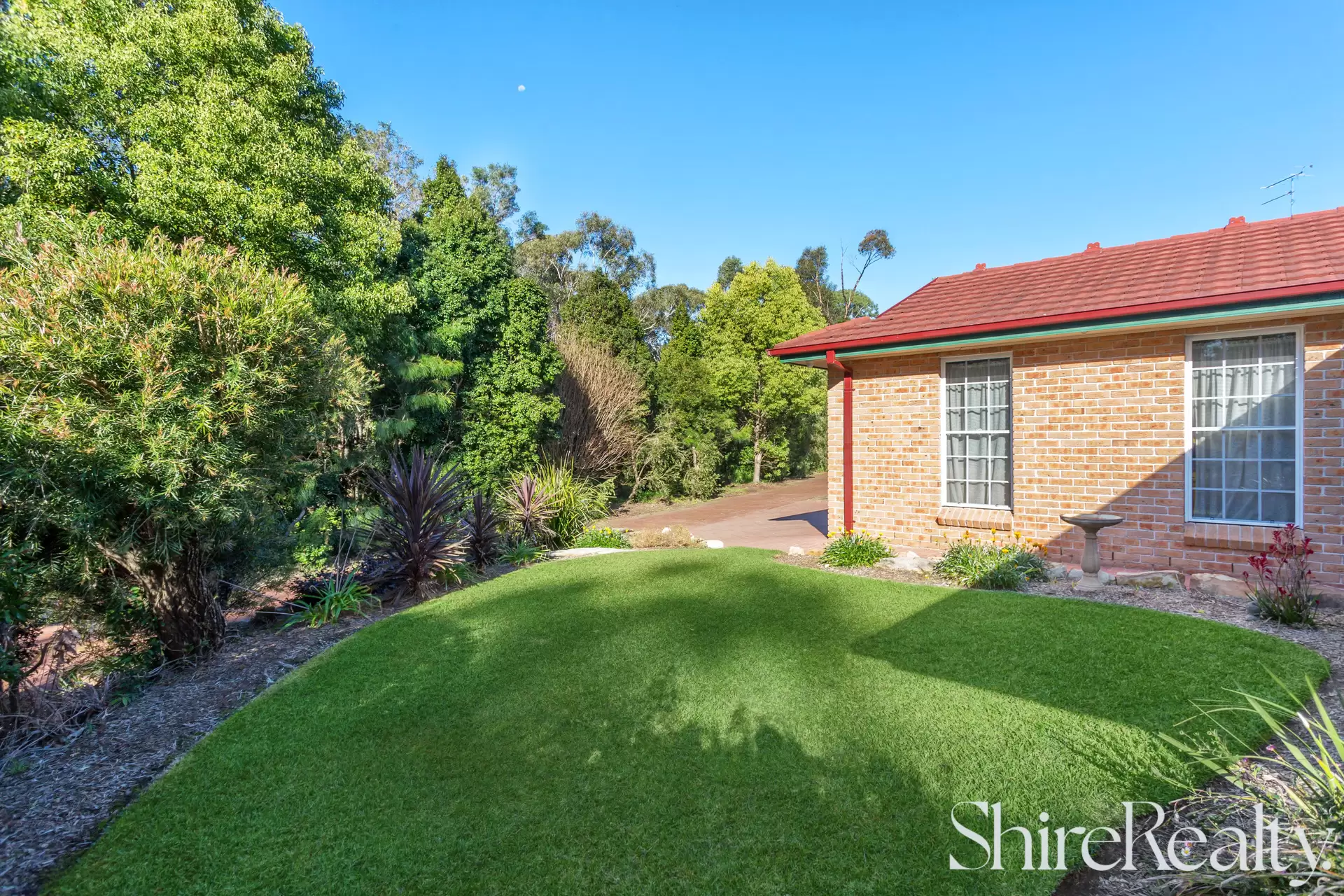 8 Minerva Crescent, Beaumont Hills Sold by Shire Realty - image 9