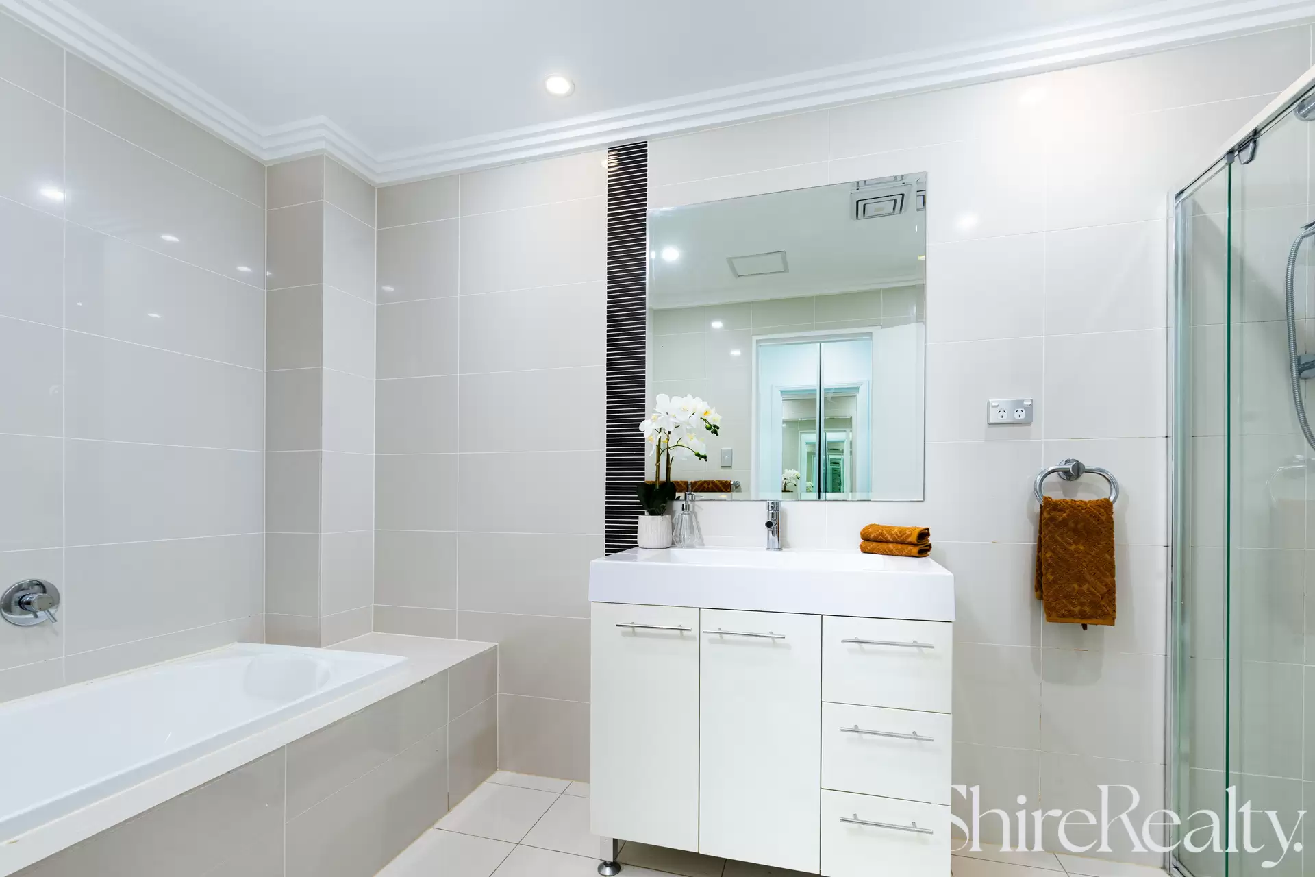 25/1-5 Mercer Street, Castle Hill Sold by Shire Realty - image 9