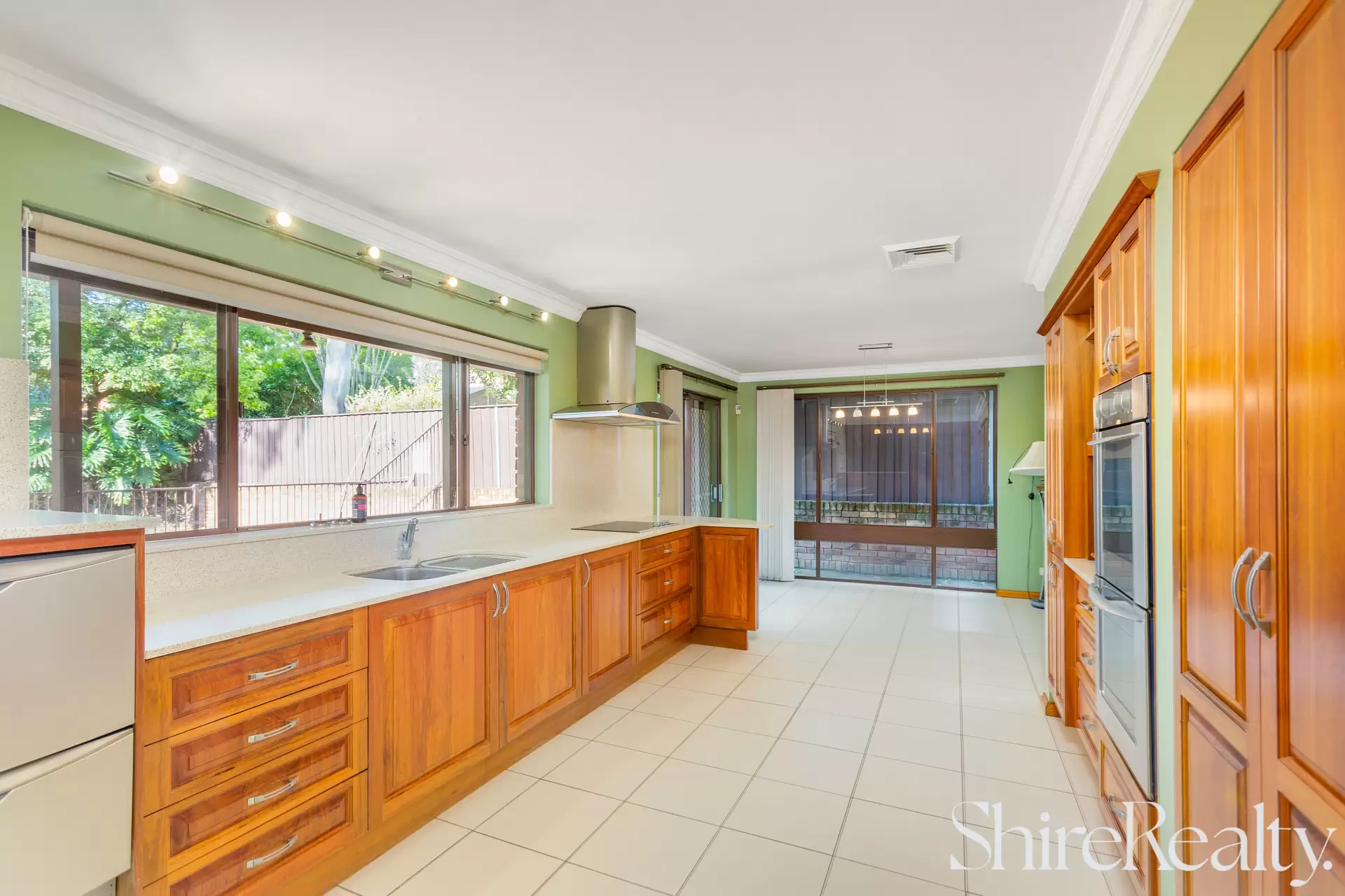 10 Cadman Crescent, Castle Hill Sold by Shire Realty - image 2