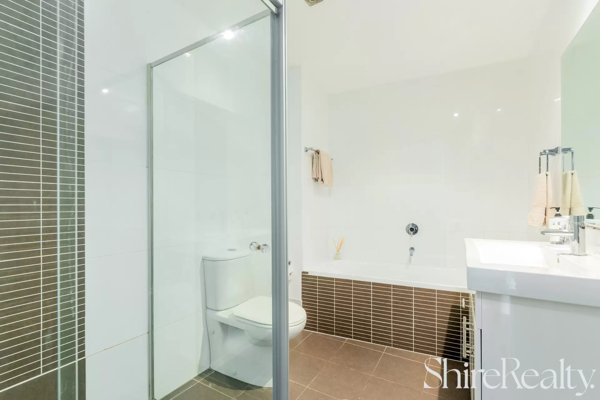 3/12-18 Sherwin Avenue, Castle Hill Sold by Shire Realty - image 9