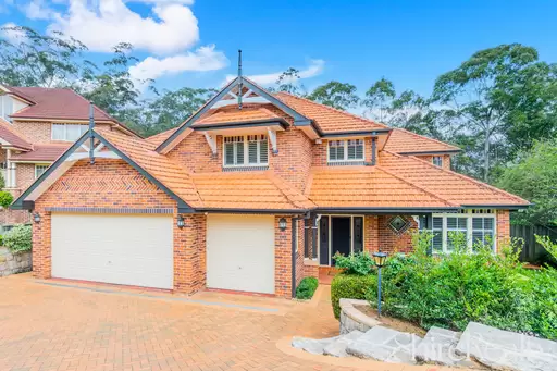 20 Huntingdale Circle, Castle Hill Sold by Shire Realty