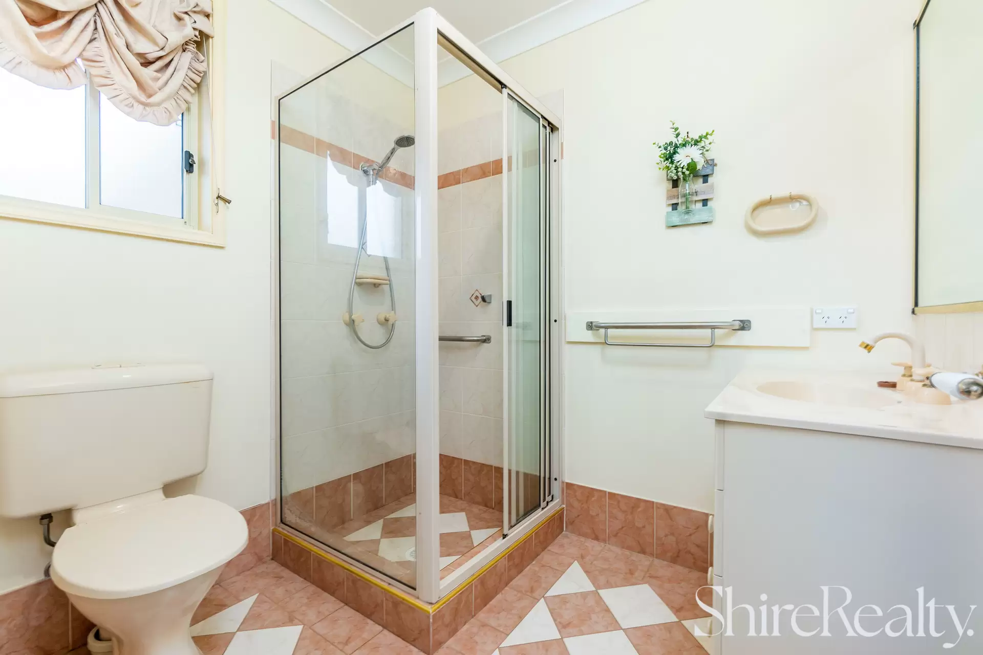 11 Balintore Drive, Castle Hill Sold by Shire Realty - image 9