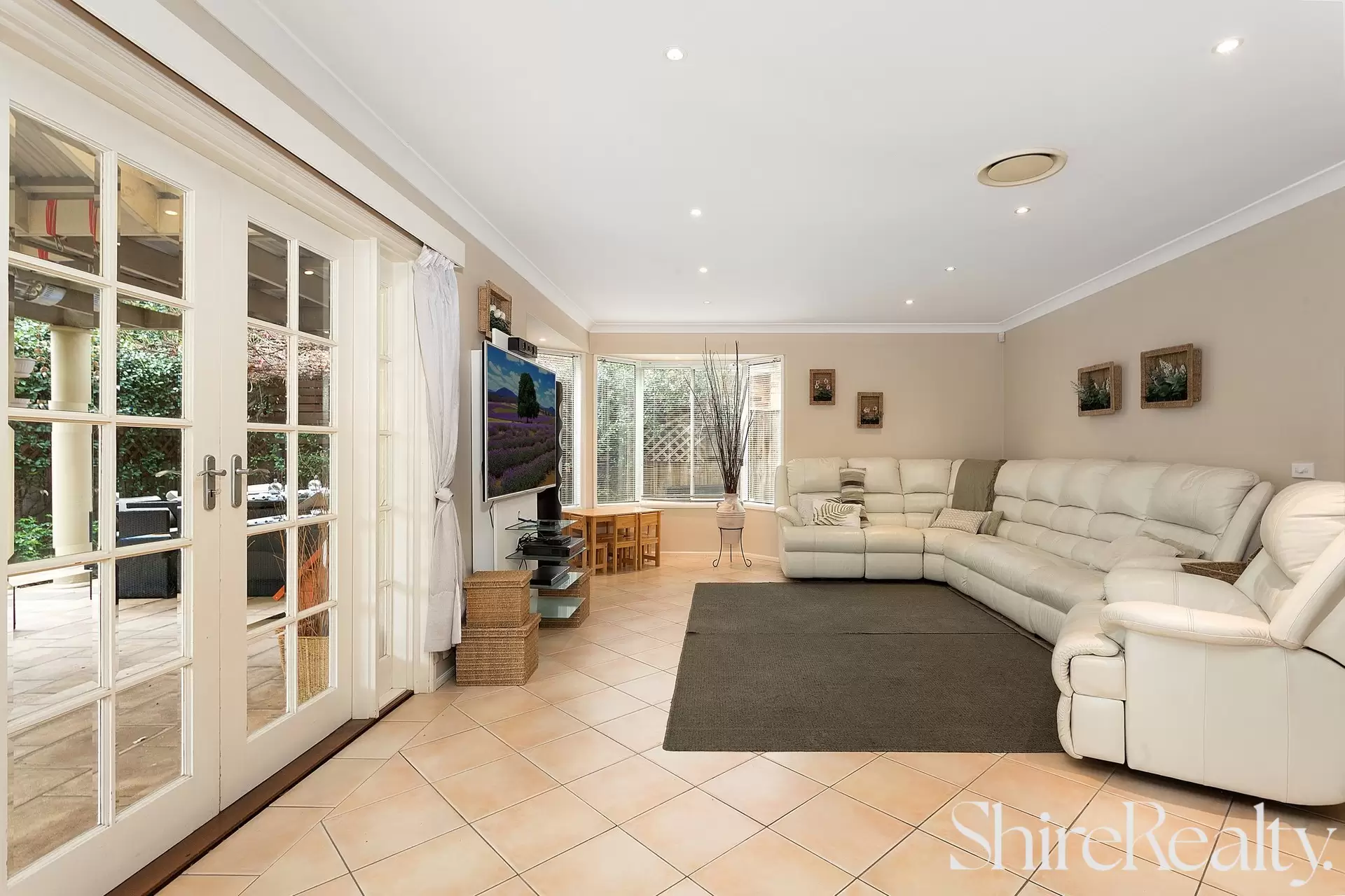 12 Clovelly Circuit, Kellyville Sold by Shire Realty - image 3