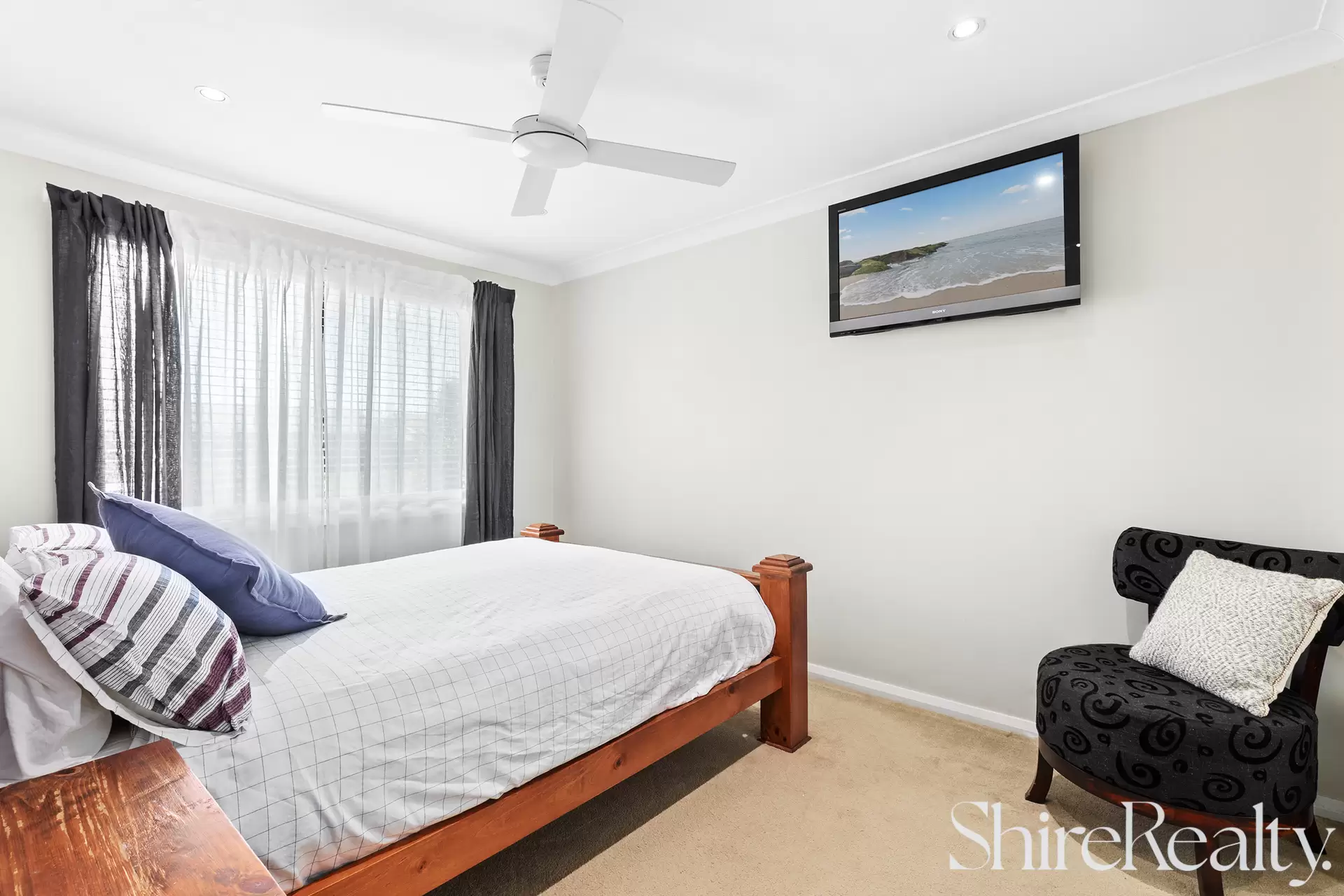 27 Andrew Thompson Drive, McGraths Hill Sold by Shire Realty - image 6